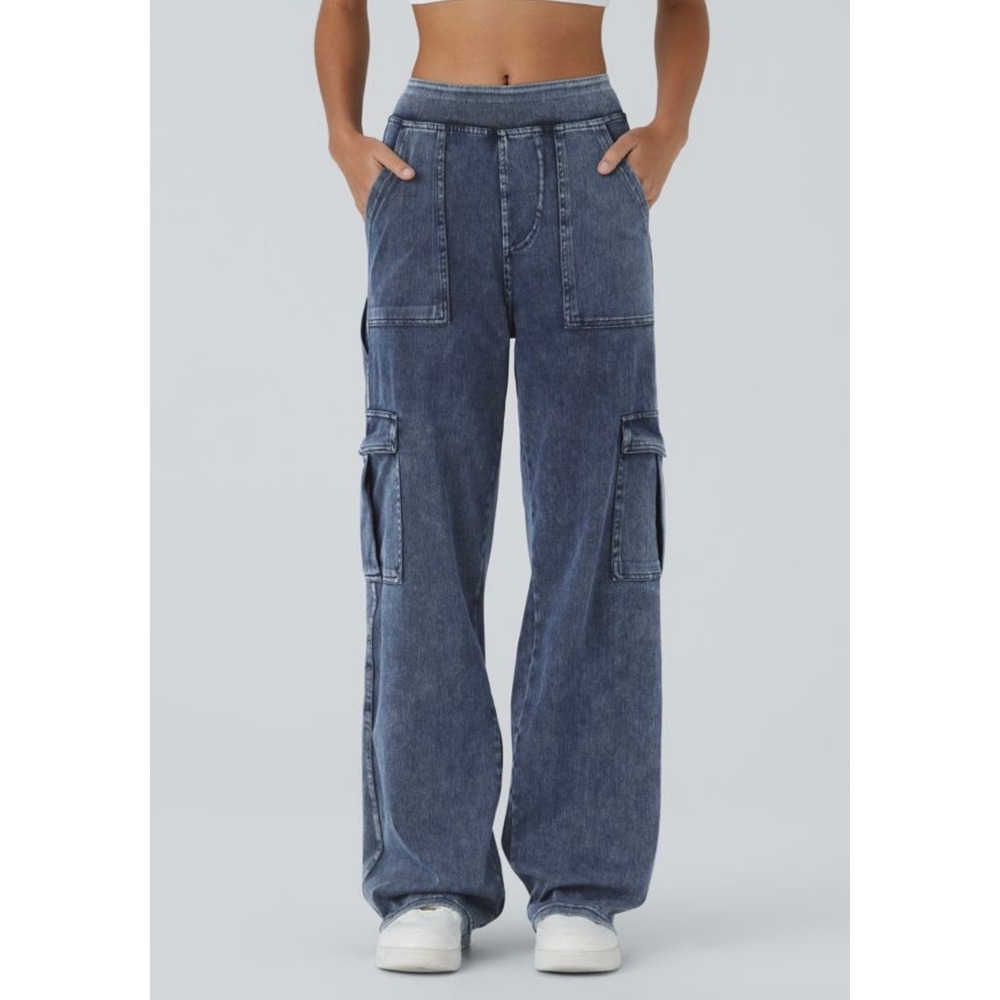 Halara Flex Cargo Pull On Jeans Women's Medium Pockets Wide Leg NWT Casual Comfy